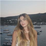 Profesora de Química y/o matematicas de primaria, secundaria y bachiller. Actualmente estudio Ingenieria Química en la Universidad